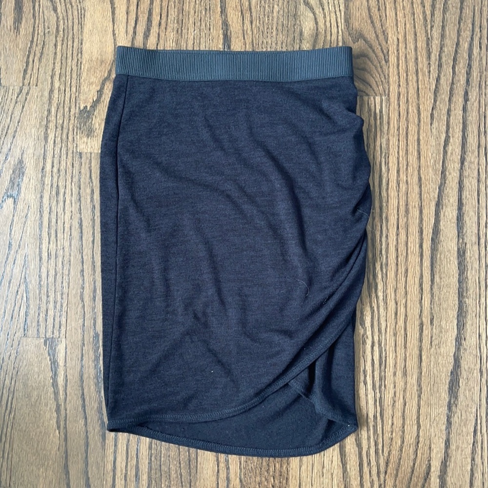 Wilfred Free Black Skirt